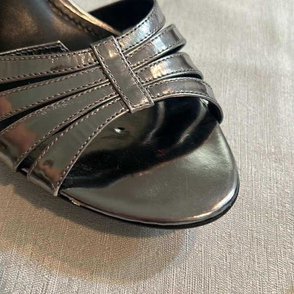 Via Spiga Strappy Metallic Stiletto Sandal Heels - Picture 9 of 9